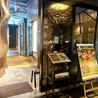 近江うし焼肉 にくTATSU 日本橋室町店 - 