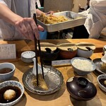 天ぷらめし 金子半之助  - 一品一品出してくれる