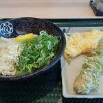はなまるうどん - 料理写真: