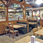 フライングガーデン - テーブル席