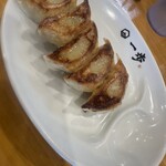 博多豚骨 一歩 春日店 - 半餃子