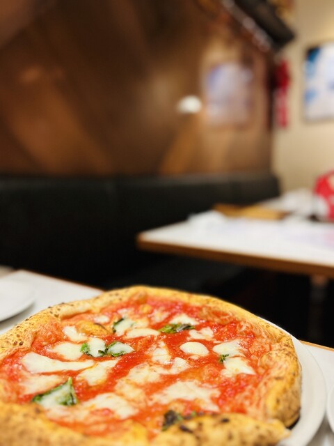 ピザ 冷凍】ハーベスター八雲 マルゲリータピザ 8枚セット | Costco Japan