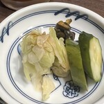 中村家 - お新香　なぜか醤油かかってきます。
