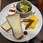 カフェ イタリアン・トマト  - 
