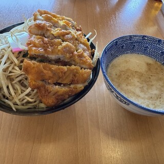 極濃湯麺フタツメ_1