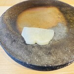 鮨 三心 - べったら漬け