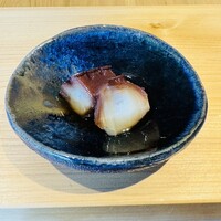 鮨 三心 - タコ