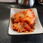 九州ラーメン うまか - ◯キムチ
普通なレベルの味わいで

深漬けになっていて
甘さよりも酸味が強い味わいだった