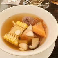 中国料理 彩龍 - 蒸しスープ