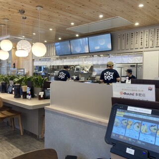 ⼿打ちと創造 はなまるうどん_2