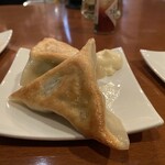 手延べ餃子バー ウイング ビレッジ - 