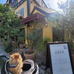 Brasserie la Maison - かわいい外観