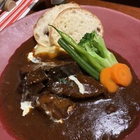 ビストロMER - 仔牛のタンシチュー