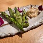 炭火焼き鳥 鶏尽 - アスパラ650円