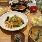 おぼんdeごはん 名古屋ラシック店 - 