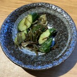 炭焼 うな富士 有楽町店 - 最初に来たきゅうり