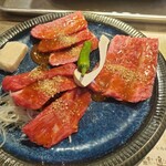 肉の醍醐 - 特選近江牛定食