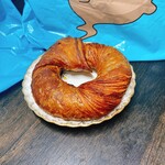 下田流 - キャラメルアーモンドベーグルクロワッサン(420円)