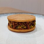 NUTS LAB - ピスタチオバターサンド
