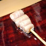 銀座焼とり 京丹波 - ささみの藁焼き