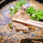 銀座焼とり 京丹波 - 鶏刺しの5日間熟成させた白レバー