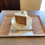 となりのれもん三丁目 - 紅茶のシフォンケーキ