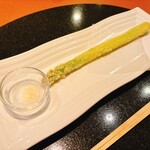厨 花膳 - アスパラの一本揚