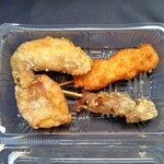 咲 - ももから揚げ、手羽先揚げ、砂肝串揚げ、むね串揚げ
