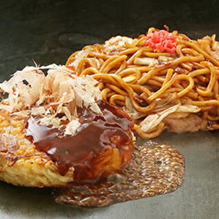 大人気！会話も弾む、お好み焼き＆鉄板焼きを囲んで盛り上がる♪