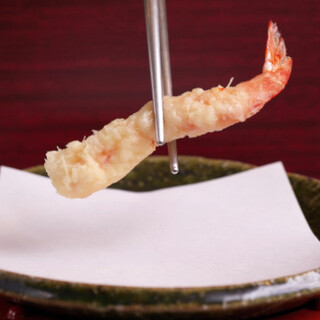 揚げたてを一品ずつ◆昼も夜も楽しめる贅沢コース