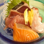 庄や - 刺身の盛り合わせ おひとりさまサイズ