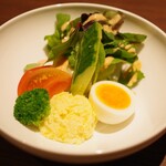 東洋軒 - セットのサラダ