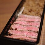 東洋軒 東京ステーション - 松坂牛ステーキ&松坂牛そぼろ重