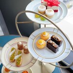 ウォルドーフ・アストリア大阪 - 