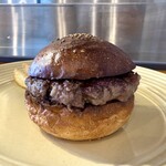 BurgerPOLICE - BURGER POLICE さんで使われているバンズは、新宿の“バンズの神様"が手がけるバンズ♡