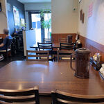 春華楼 - 店内の様子