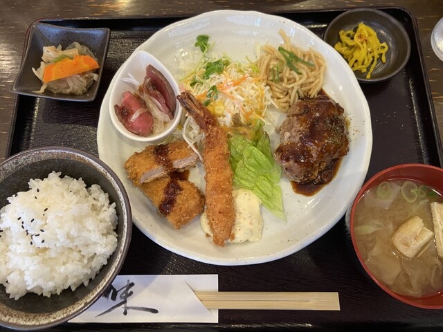 Cafe Restaurant Yachiyo photo 2