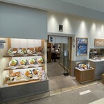 名代とんかつ かつくら - 名前書く方式ではなく、座って待ちます