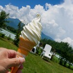 Yatsuren Soft serve ice cream Shop - 소프트 아이스크림(400엔) 롱콘 LUMIX DC-GF10 + LUMIX G 20mm F1.7 ASPH.