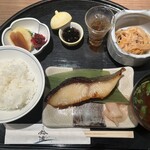 鈴波 エスカ店 - 