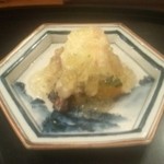 蟹と野菜の上に柚子のジュレ