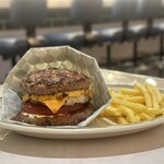 シェイク ツリー ダイナー - ワイルディンアウト ¥2050