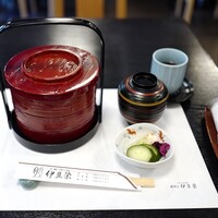 鰻割烹 伊豆栄 本店 - 