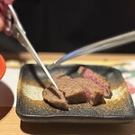にく稲 - 創業131年の老舗のお肉屋さんから仕入れるこだわりのお肉です。