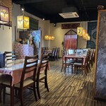ネパール＆インド レストラン Puja - 店内の情景(・ω・)