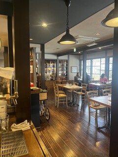 ア フェネステッラ - 