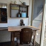 フルーツショップ青森屋 - 素敵な窓際シート