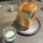 RACINES Boulangerie & Bistro - 