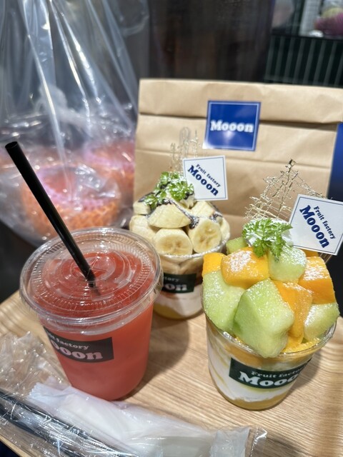 Fruit Factory Mooon 天神ソラリアプラザ店 （フルーツ