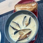 Dundee's Restaurant on the Waterfront - 